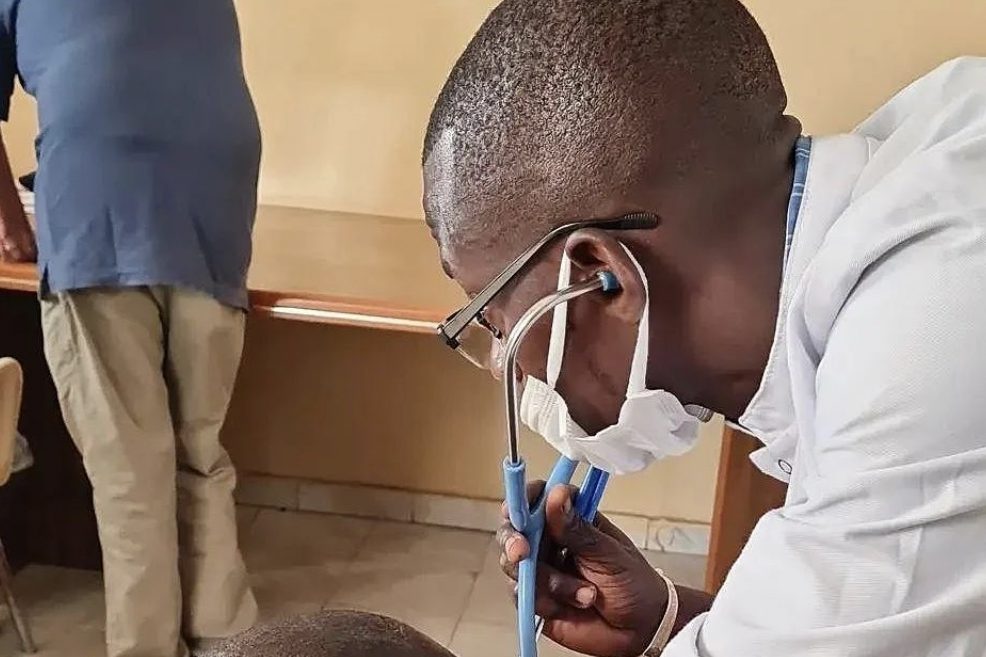 Visite médicale à la Maison du Rugby